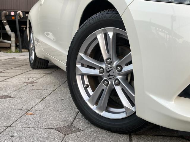 CR-Z α 車検2年・6MT・Modulo・リアスポ・Bluetooth・バックカメラ・ETC・禁煙・クルーズコントロール・ドライブレコーダー・HID(4枚目)