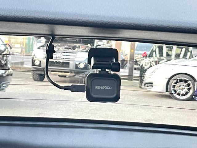 CR-Z α 車検2年・6MT・Modulo・リアスポ・Bluetooth・バックカメラ・ETC・禁煙・クルーズコントロール・ドライブレコーダー・HID(39枚目)