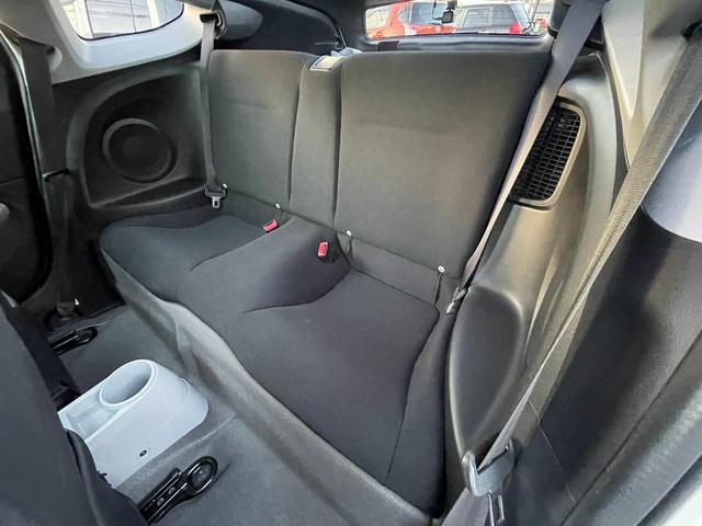 CR-Z α 車検2年・6MT・Modulo・リアスポ・Bluetooth・バックカメラ・ETC・禁煙・クルーズコントロール・ドライブレコーダー・HID(44枚目)