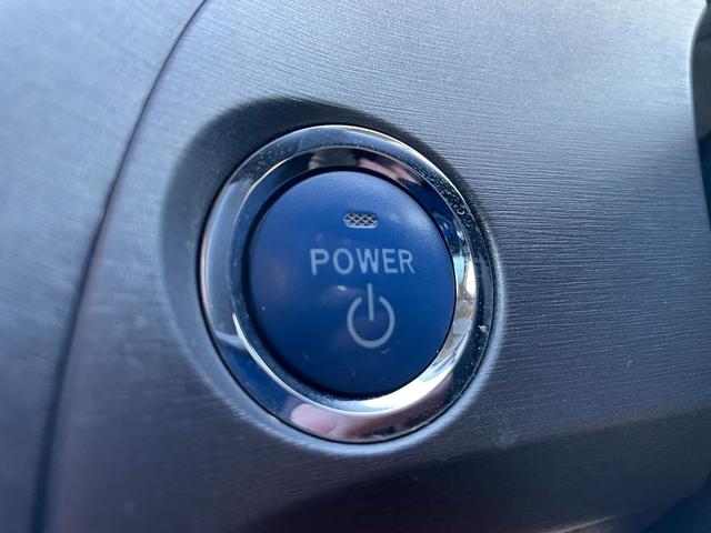 プリウス Ｓ　車検２年・バックカメラ・Ｂｌｕｅｔｏｏｔｈ・禁煙・ＥＴＣ・地デジ・純正ナビ・ディスチャージヘッドライト（37枚目）