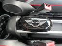 ジョンクーパーワークス クロスオーバー 黒本革・バックカメラ・Bluetooth・シートヒーター・禁煙・ETC・記録簿・クルーズコントロール・SPORTモード・パドルシフト(32枚目)