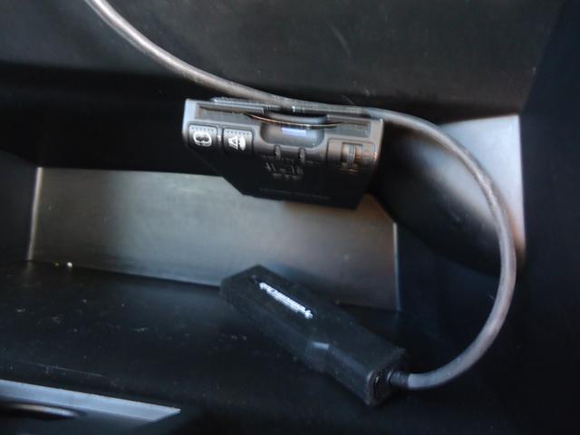 N-BOXカスタム G SSパッケージ スマートキー インターナビTV Bluetooth ETC 両側電動スライドドア ディスチャージヘッドライト フォグランプ 純正14インチアルミ バックカメラ リアスポイラー 走行距離無制限1年保証(13枚目)