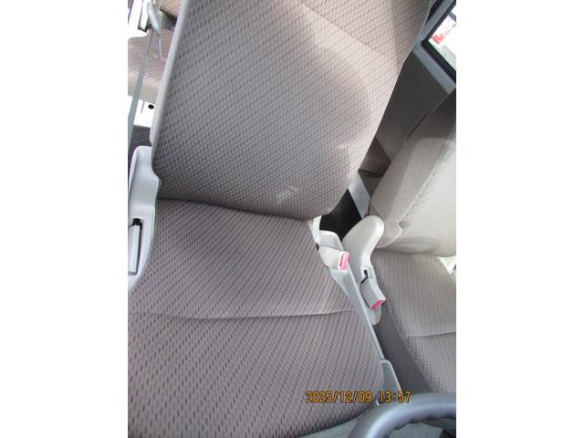 NV100クリッパーバン DX GLセーフティパッケージ 4WD キーレスエントリー エマージェンシーブレーキサポート 電動格納ミラー メモリーナビ(18枚目)