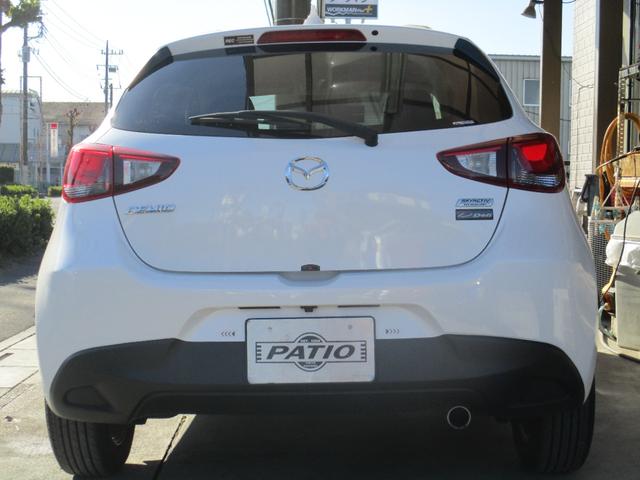 デミオ １３Ｓツーリング　純正ナビ　バックモニター　ＴＶ　ＥＴＣ　ＬＥＤヘッドライト　フォグランプ　スマートキー　シートヒーター　ブラインドスポットモニター（8枚目）