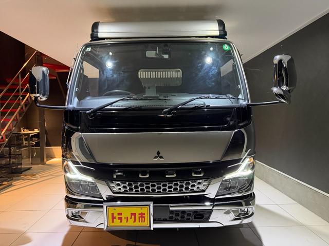 キャンター 全低床ダンプ　カスタムグレード・リアピン・シートキャリア（2枚目）