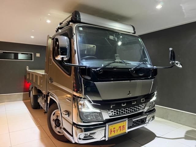 キャンター 全低床ダンプ　カスタムグレード・リアピン・シートキャリア（4枚目）