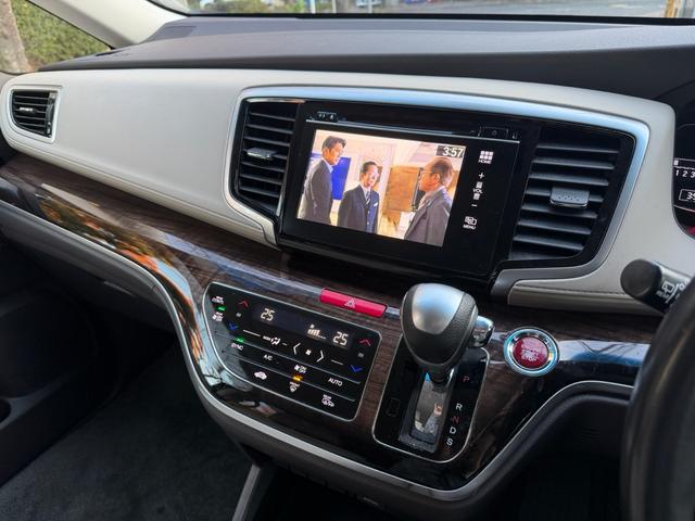 オデッセイ G・EX エンジンミッションブレーキ3年間走行無制限保証付きホンダセンシングインターナビフルセグTV両側パワースライドドア7人乗りオットマン付きスマートキー2個(14枚目)