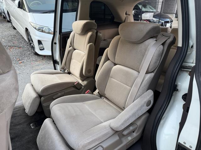 オデッセイ G・EX エンジンミッションブレーキ3年間走行無制限保証付きホンダセンシングインターナビフルセグTV両側パワースライドドア7人乗りオットマン付きスマートキー2個(20枚目)