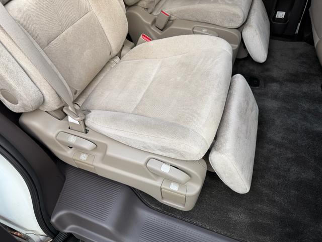 オデッセイ G・EX エンジンミッションブレーキ3年間走行無制限保証付きホンダセンシングインターナビフルセグTV両側パワースライドドア7人乗りオットマン付きスマートキー2個(23枚目)