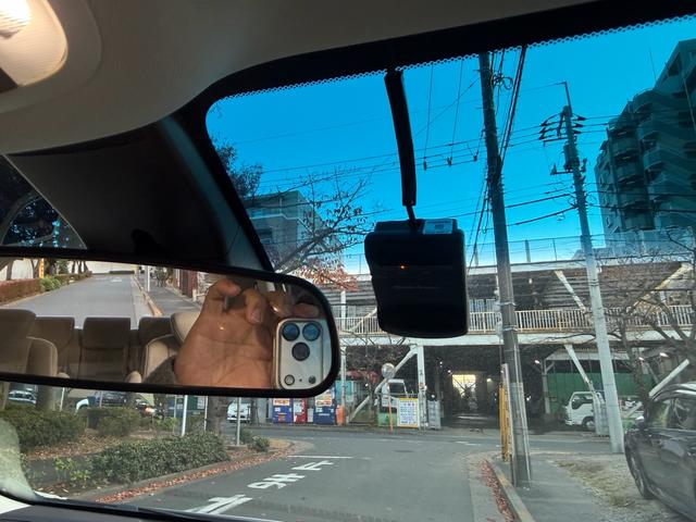 オデッセイ G・EX エンジンミッションブレーキ3年間走行無制限保証付きホンダセンシングインターナビフルセグTV両側パワースライドドア7人乗りオットマン付きスマートキー2個(26枚目)