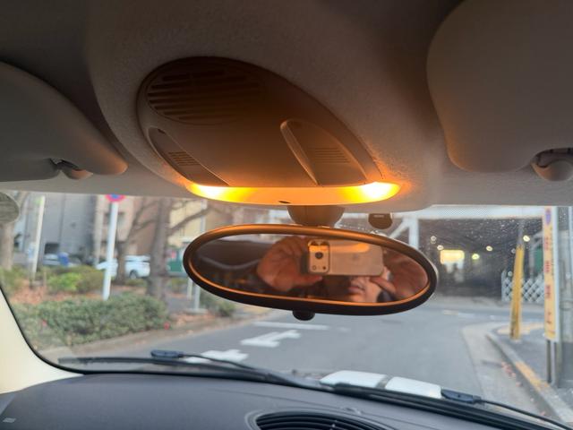 MINI ワン 修復歴無し6MTワンオーナー横浜ナンバースペアキーあり夏タイヤ付き(22枚目)
