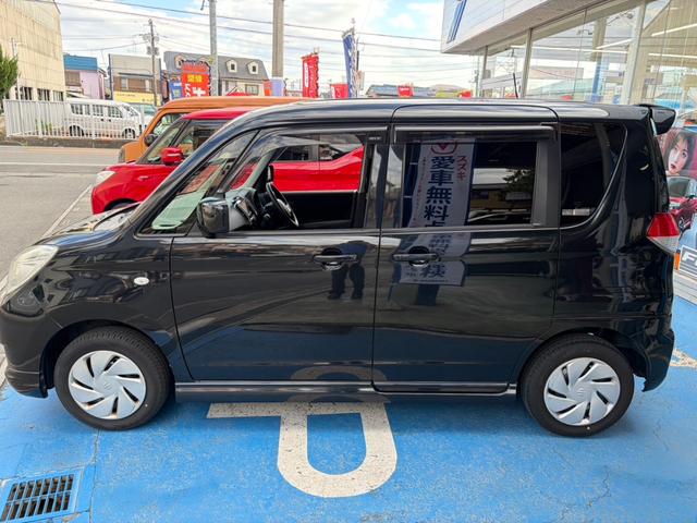 ソリオ Gリミテッド ワンセグナビ 左側パワースライドドア プッシュスタート スマートキー オートエアコン 電動格納ドアミラー ウォークスルー ETC 盗難防止装置 運転席・助手席エアバッグ ABS(5枚目)