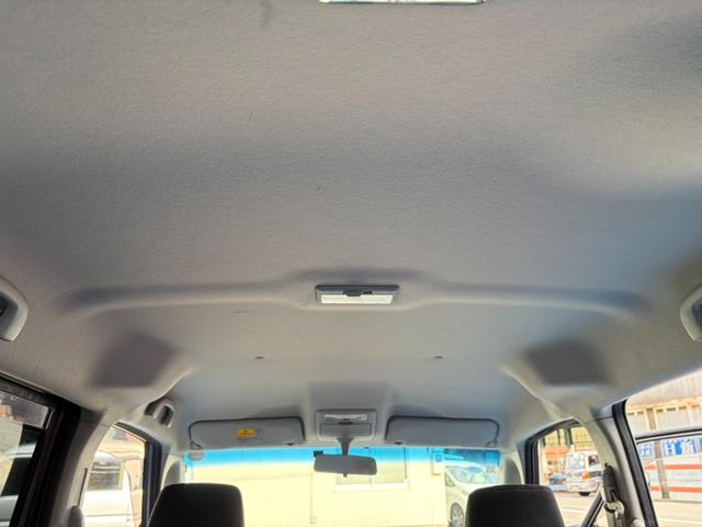 ソリオ Gリミテッド ワンセグナビ 左側パワースライドドア プッシュスタート スマートキー オートエアコン 電動格納ドアミラー ウォークスルー ETC 盗難防止装置 運転席・助手席エアバッグ ABS(28枚目)