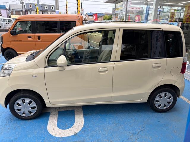 ライフ Ｃ　運転席／助手席エアバッグ　ＣＤオーディオ　ＡＢＳ　盗難防止システム　助手席エアバック　マニュアルエアコン　整備記録簿　パワステ　キーレスキー　運転席エアバック　ベンチシート　パワーウィンドウ（5枚目）