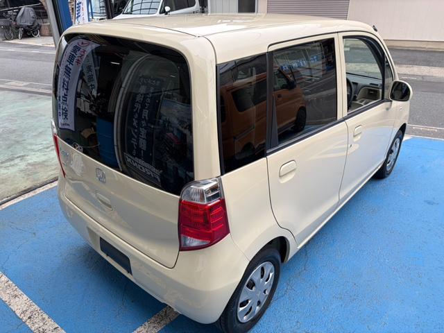 ライフ Ｃ　運転席／助手席エアバッグ　ＣＤオーディオ　ＡＢＳ　盗難防止システム　助手席エアバック　マニュアルエアコン　整備記録簿　パワステ　キーレスキー　運転席エアバック　ベンチシート　パワーウィンドウ（13枚目）