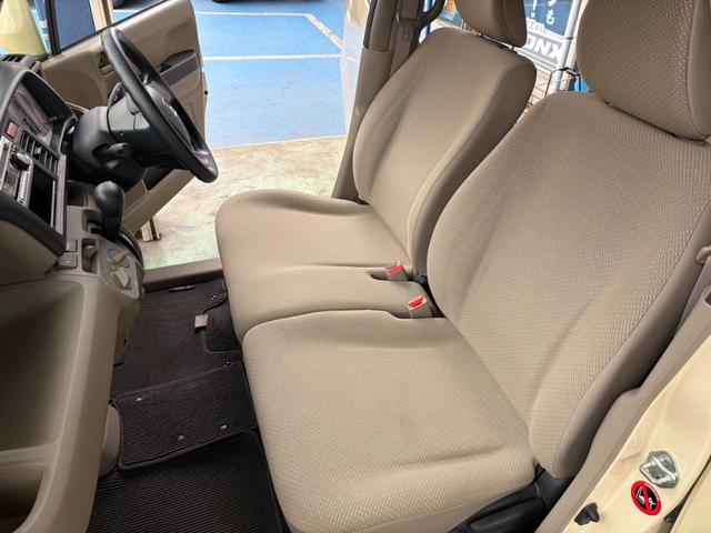 ライフ Ｃ　運転席／助手席エアバッグ　ＣＤオーディオ　ＡＢＳ　盗難防止システム　助手席エアバック　マニュアルエアコン　整備記録簿　パワステ　キーレスキー　運転席エアバック　ベンチシート　パワーウィンドウ（19枚目）