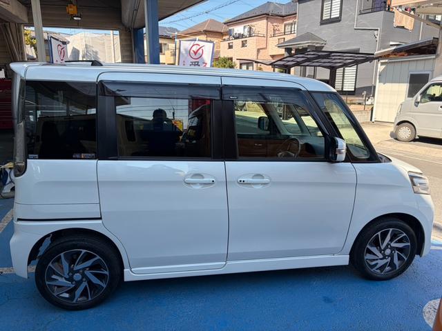 スペーシアカスタム ＴＳ　フルタイム４ＷＤ　ターボ　ナビ　フルセグＴＶ　Ｂｌｕｅｔｏｏｔｈ　ＥＴＣ　バックカメラ　両側パワースライド　スマートキー　　シートヒーター　純正１５インチアルミ（4枚目）