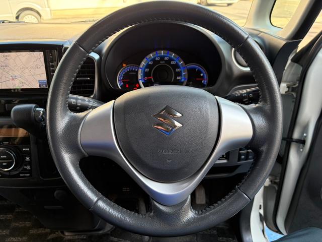 スペーシアカスタム ＴＳ　フルタイム４ＷＤ　ターボ　ナビ　フルセグＴＶ　Ｂｌｕｅｔｏｏｔｈ　ＥＴＣ　バックカメラ　両側パワースライド　スマートキー　　シートヒーター　純正１５インチアルミ（24枚目）