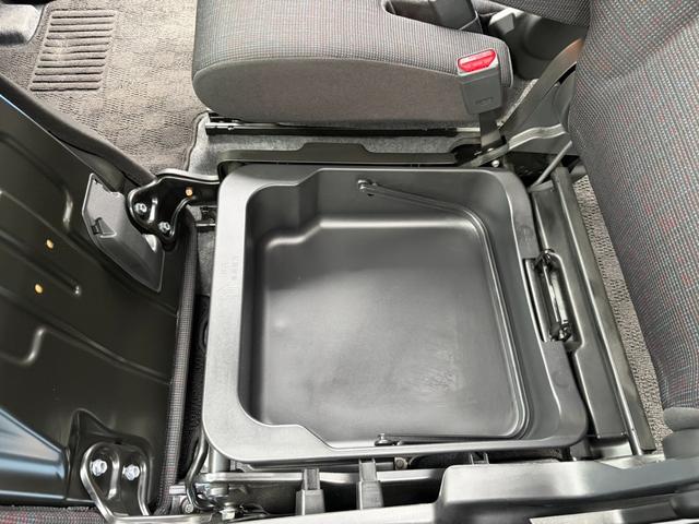スペーシア ハイブリッドＧ　スズキセーフティサポート　ナビ　ＴＶ　バックカメラ　ＥＴＣ　フロントドライブレコーダー　両側スライドドア　オートライト　スマートキー　アイドリングストップ　電動格納ミラー　ベンチシート　ＣＶＴ（29枚目）
