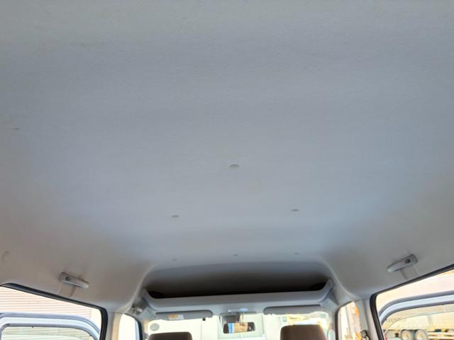 ＮＶ１００クリッパーバン ＧＸ　純正ＣＤオーディオ　ＥＴＣ　衝突被害軽減システム　パワーウインドウ　　　両側スライドドア　キーレスエントリー　電動格納ミラー　盗難防止システム　ＡＢＳ　エアコン　パワーステアリング　後席分割シート（26枚目）