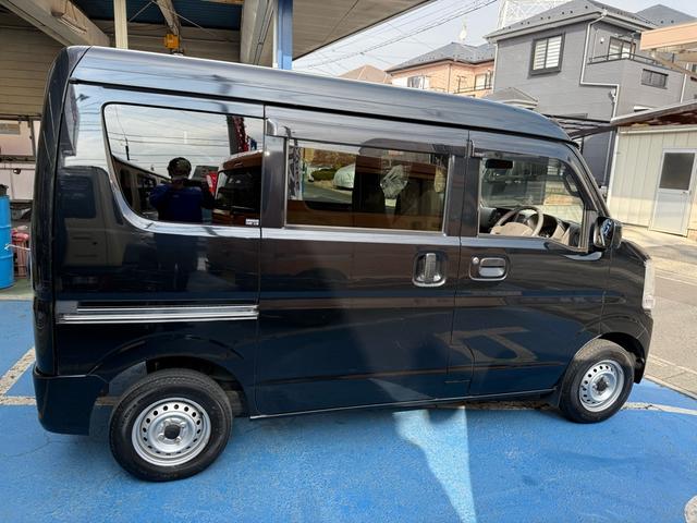 エブリイ PCリミテッド リースアップ車 純正CDオーディオ 前席パワーウィンドウ 両側スライド ETC 横滑り防止装置 オーバーヘッドシェルフ キーレスエントリー パワーステアリング マニュアルエアコン ABS(6枚目)