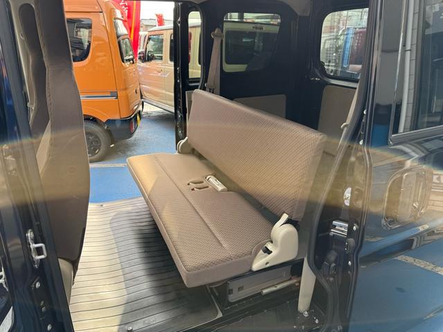 エブリイ PCリミテッド リースアップ車 純正CDオーディオ 前席パワーウィンドウ 両側スライド ETC 横滑り防止装置 オーバーヘッドシェルフ キーレスエントリー パワーステアリング マニュアルエアコン ABS(25枚目)