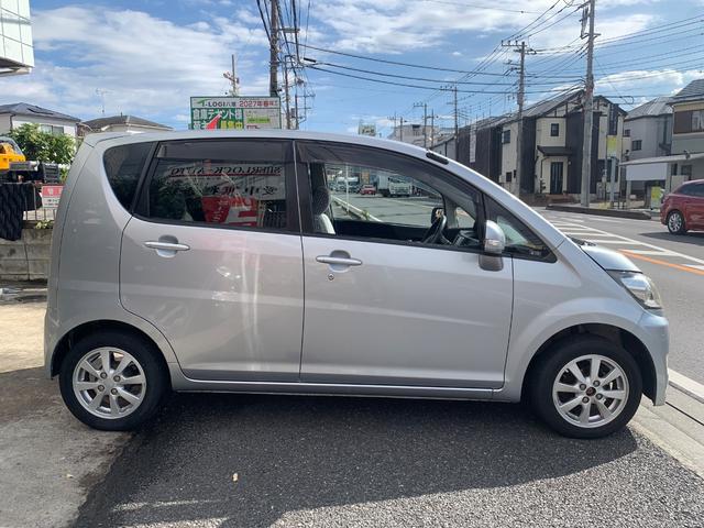 ムーヴ カスタム　メモリアルエディション　ＨＩＤヘッドライト　スマートキー　ＨＤＤナビ／ＴＶ　検：令和８年１１月（5枚目）