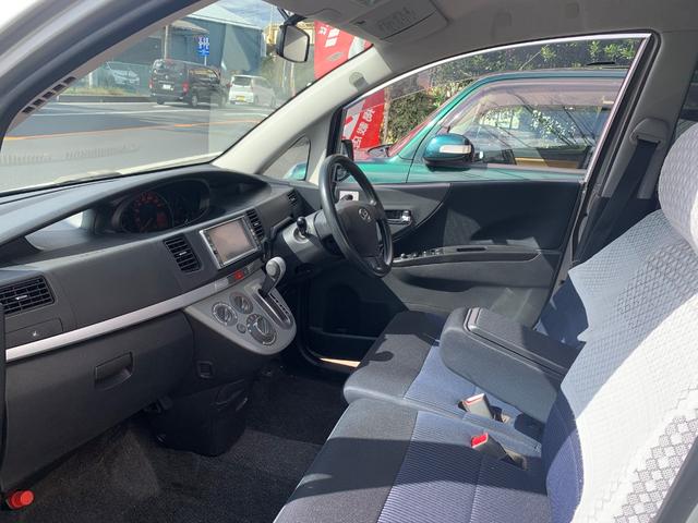 ムーヴ カスタム　メモリアルエディション　ＨＩＤヘッドライト　スマートキー　ＨＤＤナビ／ＴＶ　検：令和８年１１月（13枚目）