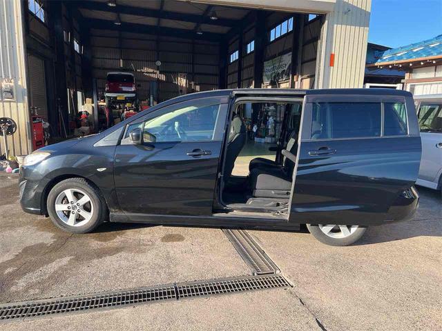 プレマシー 20S-スカイアクティブ ナビTV バックカメラ 両側スライド・片側電動 オートライト HIDライト スマートキー ETC アイドリングス 7人乗り ウォークスルー AW CD DVD再生 盗難防止システム 禁煙 無事故車(12枚目)