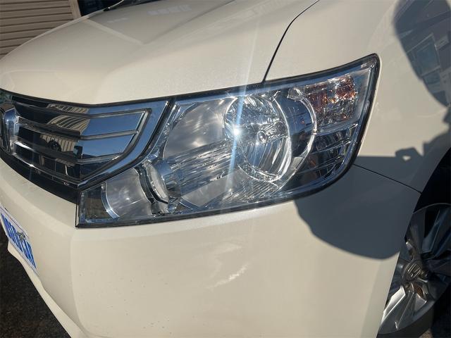 ステップワゴン G HDDナビ スマートスタイルエディション 純正ナビTV 後席モニター バックカメラ 両側電動スライドドア HID ETC スマートキー 3列シート アルミホイール CD DVD再生 USB 盗難防止システム 衝突安全ボディ 禁煙 無事故車(7枚目)