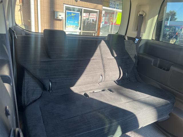 ステップワゴン G HDDナビ スマートスタイルエディション 純正ナビTV 後席モニター バックカメラ 両側電動スライドドア HID ETC スマートキー 3列シート アルミホイール CD DVD再生 USB 盗難防止システム 衝突安全ボディ 禁煙 無事故車(31枚目)