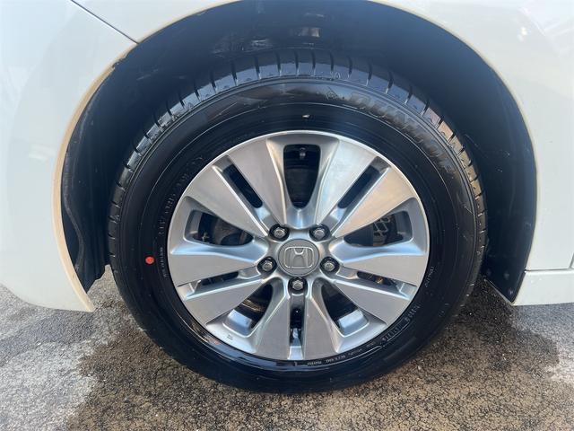 ステップワゴン G HDDナビ スマートスタイルエディション 純正ナビTV 後席モニター バックカメラ 両側電動スライドドア HID ETC スマートキー 3列シート アルミホイール CD DVD再生 USB 盗難防止システム 衝突安全ボディ 禁煙 無事故車(35枚目)