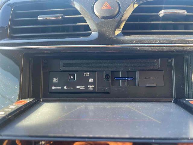 セレナ ハイウェイスター　Ｖセレクション　ＭナビＴＶ　バックカメラ　オートクルーズコントロール　両側電動スライドドア　ＥＴＣ　スマートキー　アイドリングストップ　３列シート　ウォークスルー　８人乗り　アルミホイール　ＣＤ　禁煙　無事故車（24枚目）