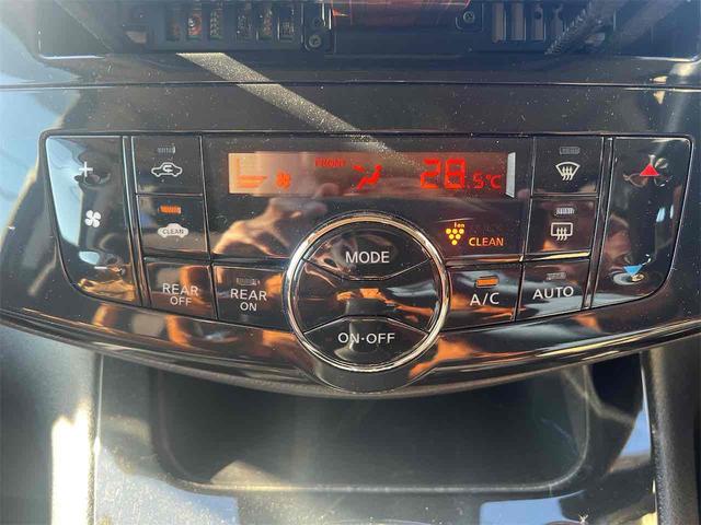 セレナ ハイウェイスター　Ｖセレクション　ＭナビＴＶ　バックカメラ　オートクルーズコントロール　両側電動スライドドア　ＥＴＣ　スマートキー　アイドリングストップ　３列シート　ウォークスルー　８人乗り　アルミホイール　ＣＤ　禁煙　無事故車（25枚目）