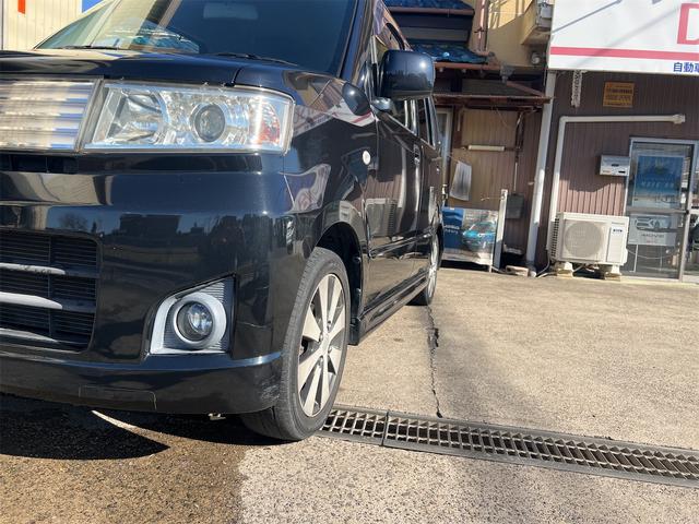 ワゴンR スティングレーX HID スマートキー ベンチシート 走行7.6万キロ コラムオートマ 盗難防止システム ABS CD MD ミュージックプレイヤー接続可 アルミホイール 衝突安全ボディ エアコン 無事故車(3枚目)