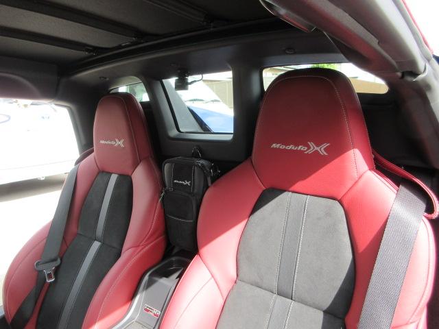 ハーフレザーシート・シートヒーター付き