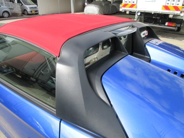 ガレージ保管・ロールバーガーニッシュも焼けてません。綺麗です