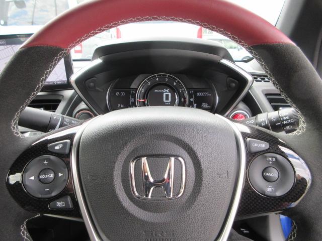 ステアリングスイッチ・クルーズコントロール付き