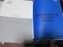 取り扱い説明書・保証書・記録簿・スマートキー2個・減衰調整ダイヤル・シートセンターバッグ。全て揃っております