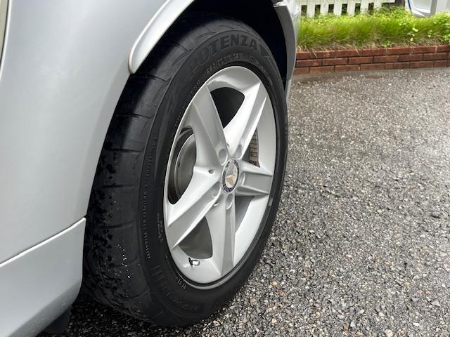 ＳＬＫ ＳＬＫ２００コンプレッサー　禁煙車　保証書　手帳　取説　整備記録簿　スペアキー　ヒーター付き黒革シート　走行２５０００キロ（13枚目）