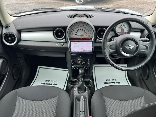 MINI ワン ワンオーナー 禁煙車 保証書 手帳 取説 整備記録簿 スペアキー ナビTV&バックカメラ ETC(7枚目)