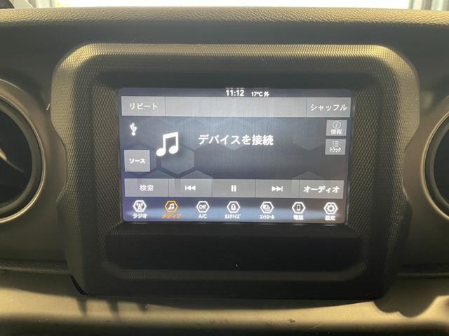 ジープ・ラングラーアンリミテッド スポーツ　認定中古車　ワンオーナー　ＥＴＣ　ドライブレコーダー前後　ブラックシートカバー（Ｄｏｔｔｙ）　ＡｐｐｌｅＣａｒＰｌａｙ　ＡｎｄｒｏｉｄＡｕｔｏ（42枚目）