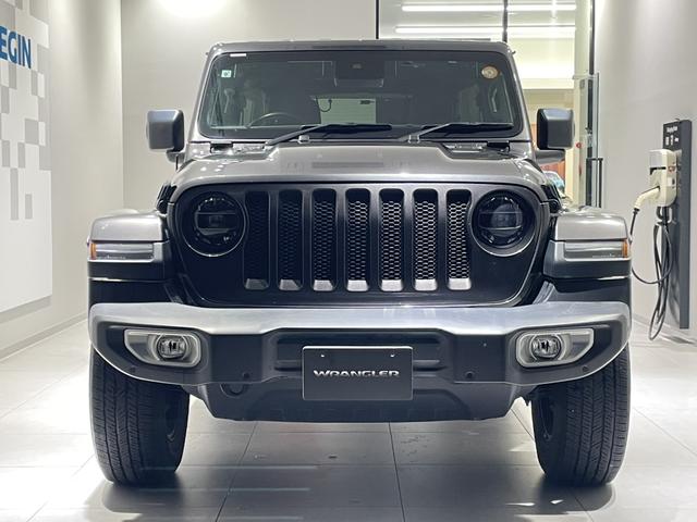 ジープ・ラングラーアンリミテッド サハラ　認定中古車　ワンオーナー　ＥＴＣ２．０　ドライブレコーダー前後　ＡｐｐｌｅＣａｒＰｌａｙ　ＡｎｄｒｏｉｄＡｕｔｏ　ＴＶチューナー（2枚目）