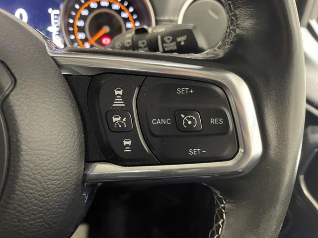 ジープ・ラングラーアンリミテッド サハラ　認定中古車　ワンオーナー　ＥＴＣ２．０　ドライブレコーダー前後　ＡｐｐｌｅＣａｒＰｌａｙ　ＡｎｄｒｏｉｄＡｕｔｏ　ＴＶチューナー（37枚目）