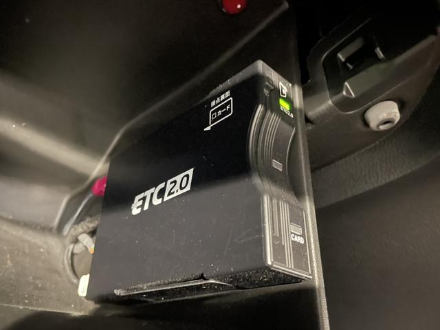 ジープ・ラングラーアンリミテッド サハラ　認定中古車　ワンオーナー　ＥＴＣ２．０　ドライブレコーダー前後　ＡｐｐｌｅＣａｒＰｌａｙ　ＡｎｄｒｏｉｄＡｕｔｏ　ＴＶチューナー（55枚目）