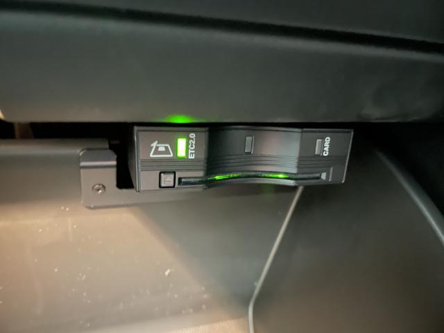 ジープ・コンパス リミテッド　認定中古車　当社デモカー　ＥＴＣ２．０　Ａｐｐｌｅｃａｒｐｌａｙ　ａｎｄｒｏｉｄａｕｔｏ　電動テールゲート　シートヒーター前席　ステアリングヒーター　アラウンドビューモニター（56枚目）