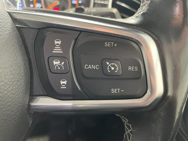ジープ・ラングラー ８０ｔｈアニバーサリーエディション　認定中古車　ワンオーナー　ＥＴＣ２．０　Ａｐｐｌｅｃａｒｐｌａｙ　ＡｎｄｒｏｉｄＡｕｔｏ　ドライブレコーダー前後（33枚目）
