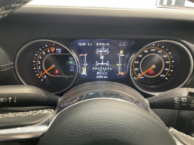 ジープ・ラングラー ８０ｔｈアニバーサリーエディション　認定中古車　ワンオーナー　ＥＴＣ２．０　Ａｐｐｌｅｃａｒｐｌａｙ　ＡｎｄｒｏｉｄＡｕｔｏ　ドライブレコーダー前後（35枚目）