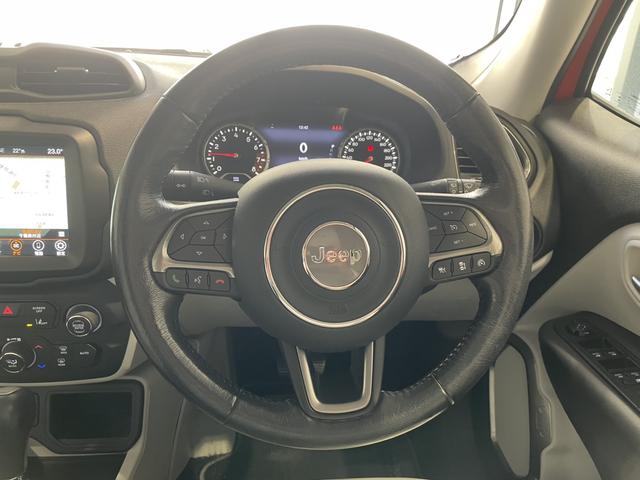 ジープ・レネゲード リミテッド　認定中古車　ワンオーナー　ＥＴＣ２．０　ＴＶチューナー　Ａｐｐｌｅｃａｒｐｌａｙ　ＡｎｄｒｏｉｄＡｕｔｏ　パワーシート　シートヒーター　ステアリングヒーター（34枚目）