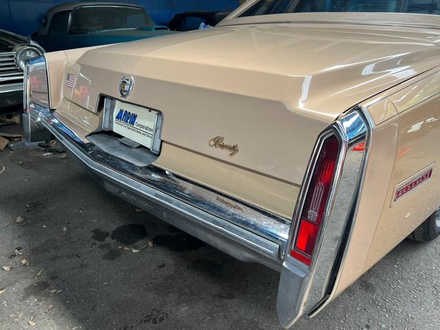 ビアリッツ　１９７８年車　Ｃａｄｉｌｌａｃ　Ｅｌｄｏｒａｄｏ　Ｂｉａｒｒｉｔｚ(9枚目)